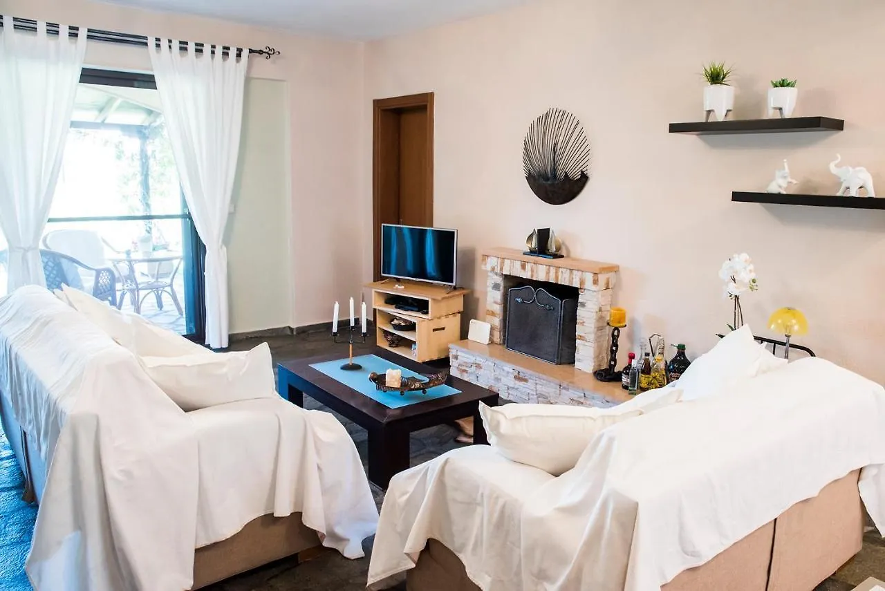 Eirinis House Villa Possidi Holiday home